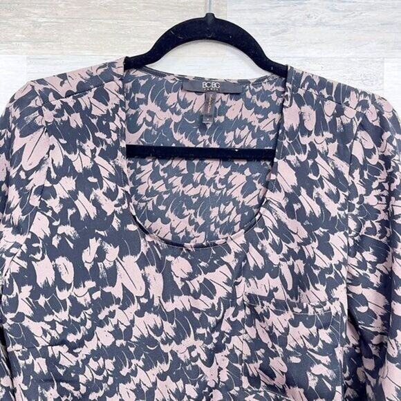 BCBG PARIS Printed Silky Long Sleeve Blouse Brown Black Womens Medium - Picture 2 of 5